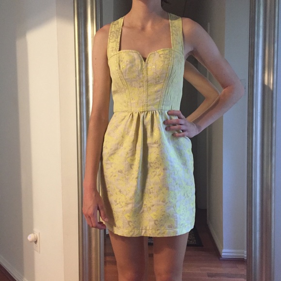 Urban Outfitters Kimchi Blue dress - Picture 2 of 8